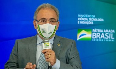 "4,5 milhões de medicamentos  Kit intubação estão chegando", diz Queiroga Ministro da Saúde.