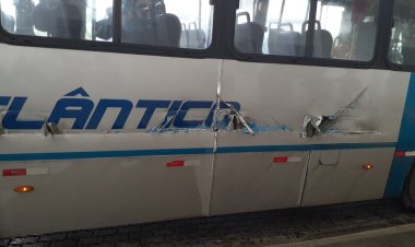 São Sebastião do Passé: Passageiro relata o drama do transporte da Atlântico com acidentes e não cumprimento  dos horários