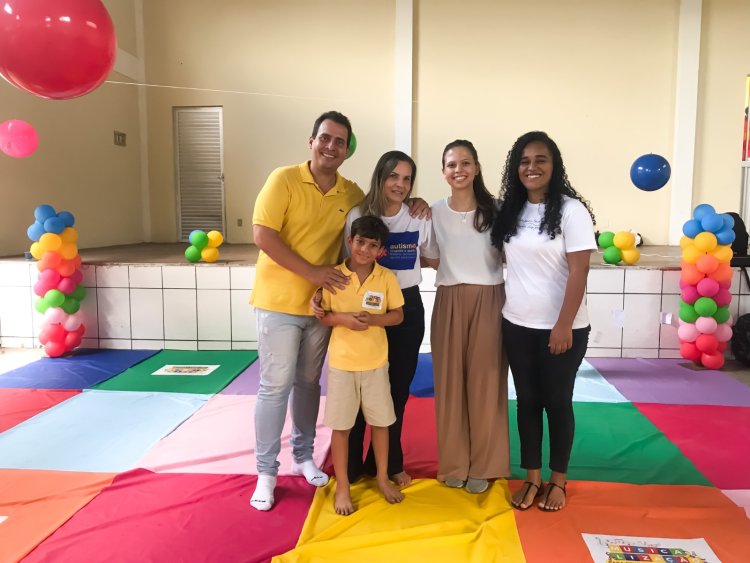 Projeto Musicalização para crianças com deficiência, em São Sebastião do Passé 