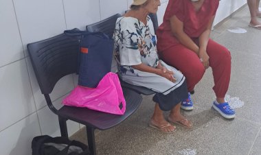 Dona Quitéria veio a procura de sua filha  Edileuza em São Sebastião do Passé.