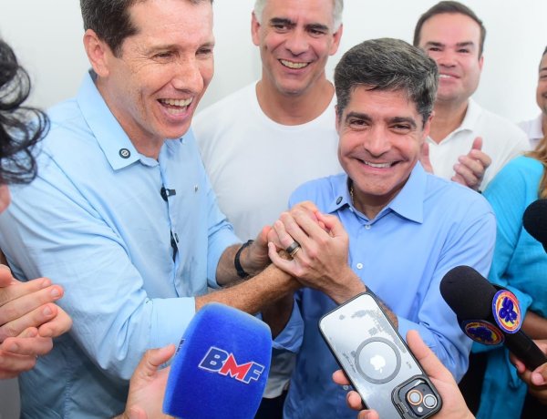 *Em Jequié, ACM Neto oficializa convite a Zé Cocá para vice na disputa pelo Governo da Bahia*